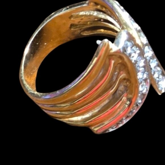 Reclaimed Gold Tone 12 Fashion Ring Sz 5 - Picture 3 of 3